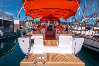 Hire Sailboat Elan 40.1 Impression Split