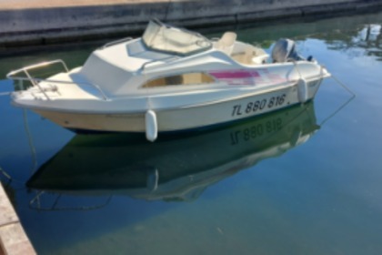 Rental Boat without license  SANS PERMIS Ultramar 450 Sainte-Maxime