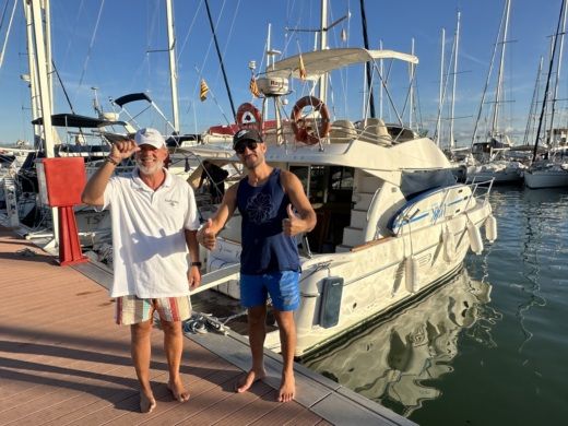 Port d'Alcúdia Motorboat Jeanneau Prestige 32 alt tag text