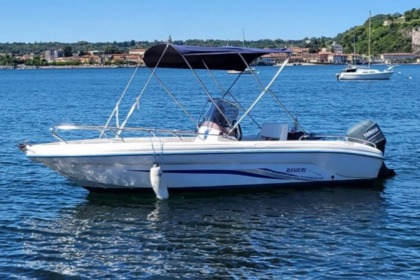 Rental Boat without license  Ranieri 40 CV Angera