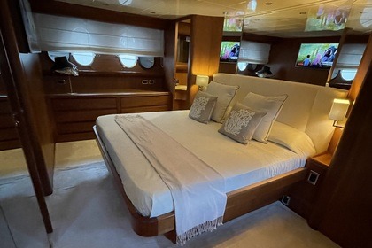 Noleggio Yacht a motore Canados 72 Palermo