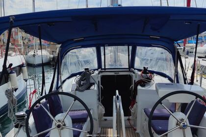 Charter Sailboat Beneteau Oceanis 30.1 Procida