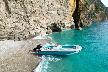 Charter Motorboat Atlas 800 Corfu