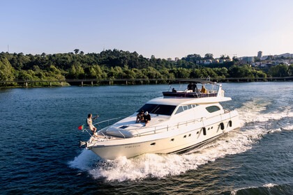 Rental Motor yacht Ferretti 70 Sanxenxo