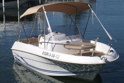 Miete Motorboot JEANNEAU Cap Camarat 550 Empuriabrava