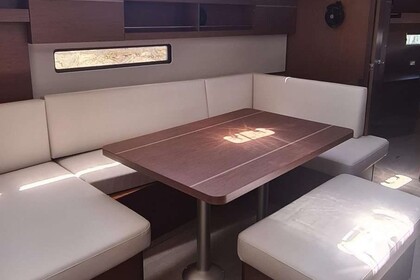 Ενοικίαση Ιστιοπλοϊκό σκάφος Beneteau Oceanis 40.1 Πρέβεζα