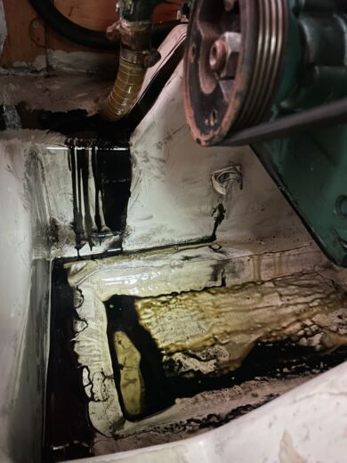 Αχίλλειο Sailboat BAVARIA 37 CRUISER alt tag text