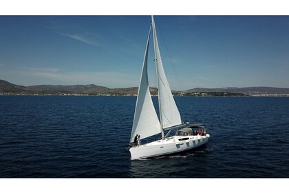 Rental Sailboat  Oceanis 54 Volos
