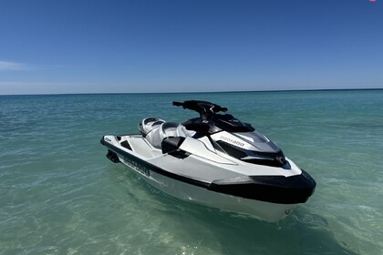 Noleggio Moto d'acqua Seadoo GTX 300 limited pearl 2024 Ibiza