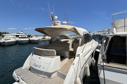 Hire Motorboat Jeanneau Prestige 38S Porto-Vecchio
