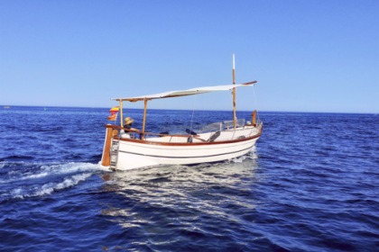 Rental Motorboat Menorquin 36 Solarium Palamós
