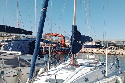 Rental Sailboat Beneteau Oceanis 351 Oliva