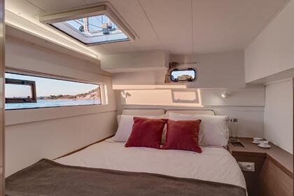 Ενοικίαση Καταμαράν Lagoon-Bénéteau Lagoon 40 - 4 + 2 cab Λαύριο