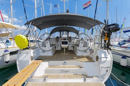 Charter Sailboat Bavaria Yachtbau Bavaria Cruiser 46 - 4 cab. Split