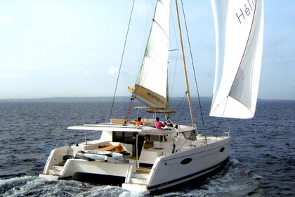 Location Catamaran Fountaine Pajot Helia 44 Ibiza