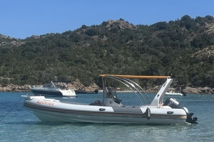 Location Semi-rigide Capelli Capelli Tempest 750 Porto-Vecchio