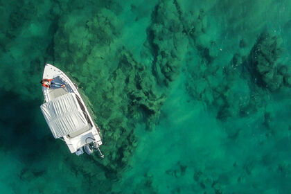 Rental Boat without license  Kreta Mare 5.50 walkaround Almyrida