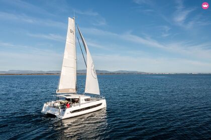 Location Catamaran  BALI CATSMART 4 CABINES Le Marin