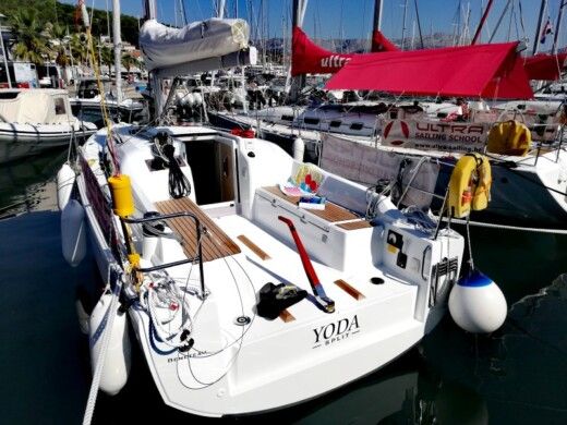 Sailboat Beneteau Oceanis 30.1 Boot Grundriss