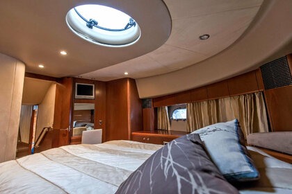 Verhuur Motorjacht PRINCESS 23M Oslo