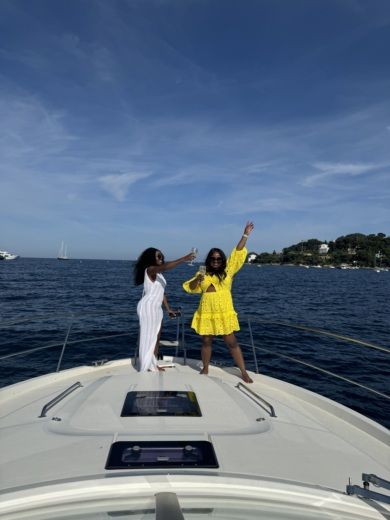 Monaco Motor Yacht Bavaria Bavaria Sport 400 alt tag text