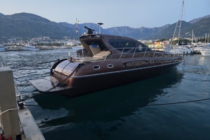 Чартер Моторная яхта Goldsmith Luxury 17m Луштица