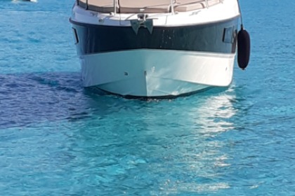 Hire Motorboat Quicksilver Activ 805 cruiser Porto-Vecchio