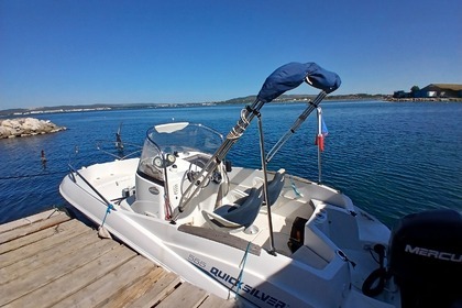 Location Bateau à moteur Quicksilver 555 commander Marseillan