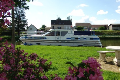 Location Péniche Custom Tarpon 42 TP (Languimberg) Languimberg