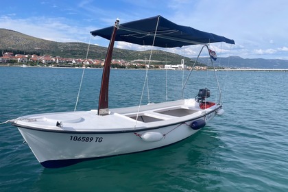 Hire Boat without licence  Pasara Elan Trogir