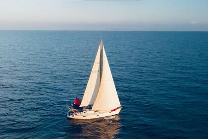 Location Voilier Beneteau Oceanis 390 Cannes