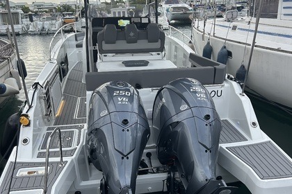Location Bateau à moteur Jeanneau CAP Camarat 9CC Saint-François