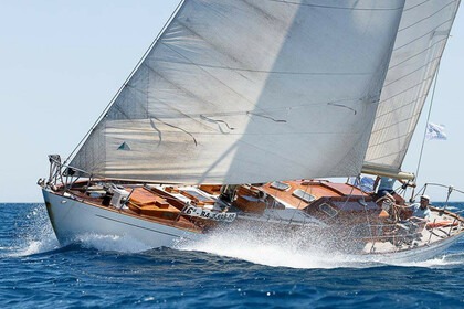 Hyra båt Segelbåt Classic Beltrami 10,5 Int. C-R Barcelona