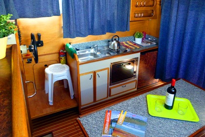 Verhuur Woonboot New Con Fly Suite Chioggia