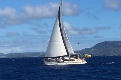 Location Voilier Wauquiez Pilot Saloon 43 Hyères