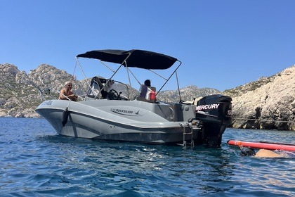 Miete Motorboot Quicksyliver 635 open Marseille