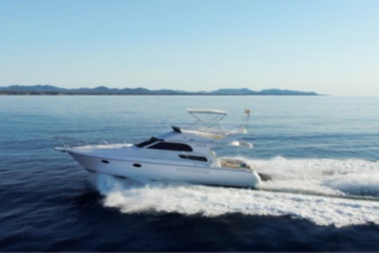 Rental Motorboat GARIN 38 Refit 2020 Porto Cristo