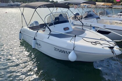 Charter Motorboat Saver 560 Walkaround Pula