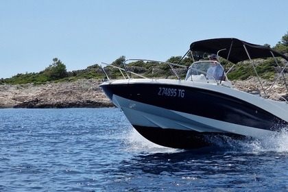 Verhuur Motorboot Quicksilver Activ 605 Open Rogoznica