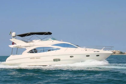 Verhuur Motorjacht Majesty Yacht Dubai