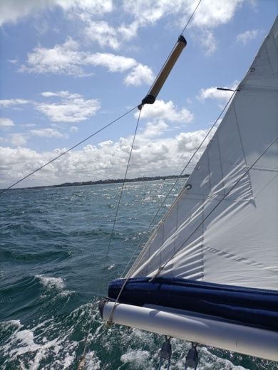 Saint-Cast-le-Guildo Sailboat Beneteau First 211 alt tag text