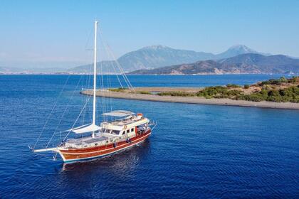 Charter Gulet Delux Gulet Efekan Sögüt