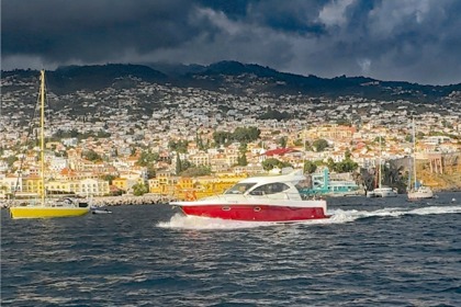 Hire Motorboat Starfisher 34L Funchal