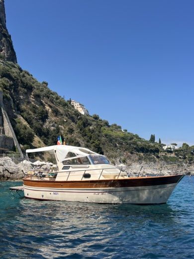 Motorboat Fratelli Aprea 750 Σχέδιο κάτοψης σκάφους