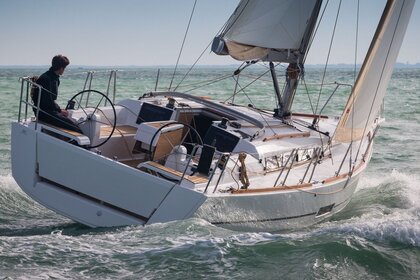 Verhuur Zeilboot Dufour Yachts Dufour 350 GL Elba