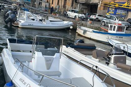 Noleggio Barca a motore Salento Marine Elitè 19 Castellammare di Stabia
