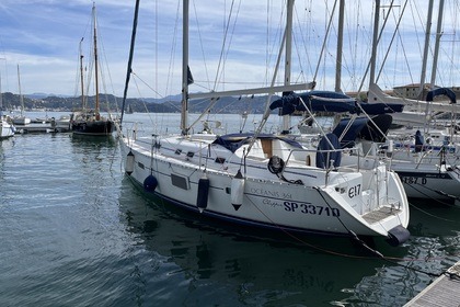 Charter Sailboat Beneteau Oceanis 361 Clipper La Spezia