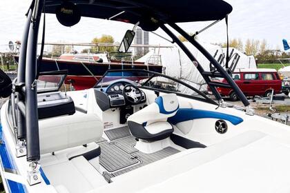 Miete Motorboot Regal 1900 ESX Laboe