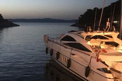 Noleggio Yacht a motore Sunseeker Predator 68 Monopoli