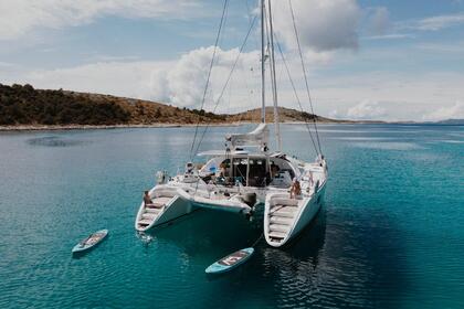 Rental Catamaran Lagoon Lagoon 570 Nice